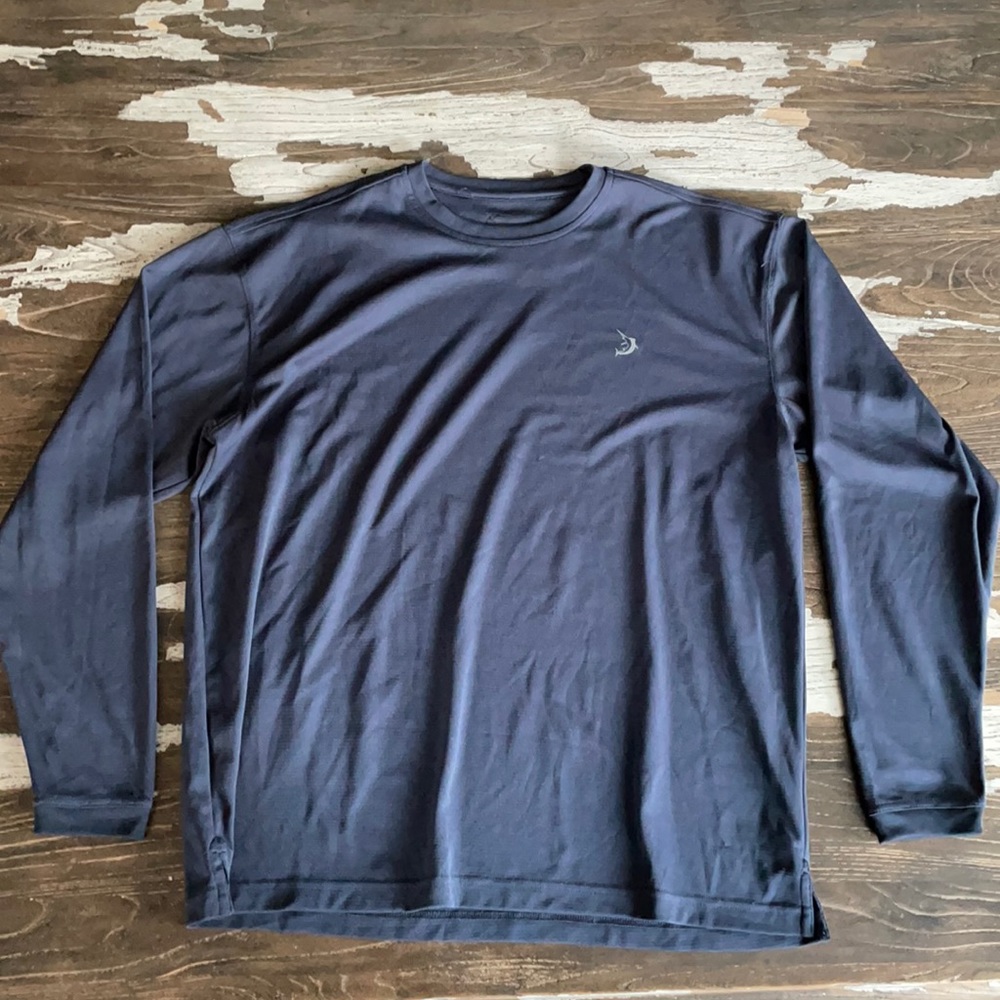 Reel Legends Men’s Medium Long Sleeve Navy Blue Athletic/ Fishing Shirt